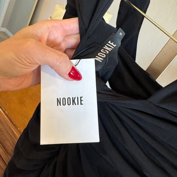 Nookie Aria Midi Dress Ruched Halter Size M – NWT Sold Out $219 Retail - Picture 3 of 7